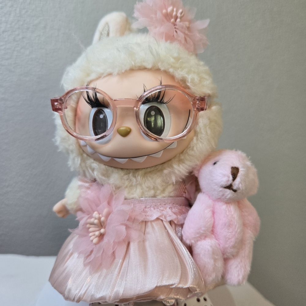 Pink Dress Outfit For Labubu.  Comes With All Accesories In Photo.